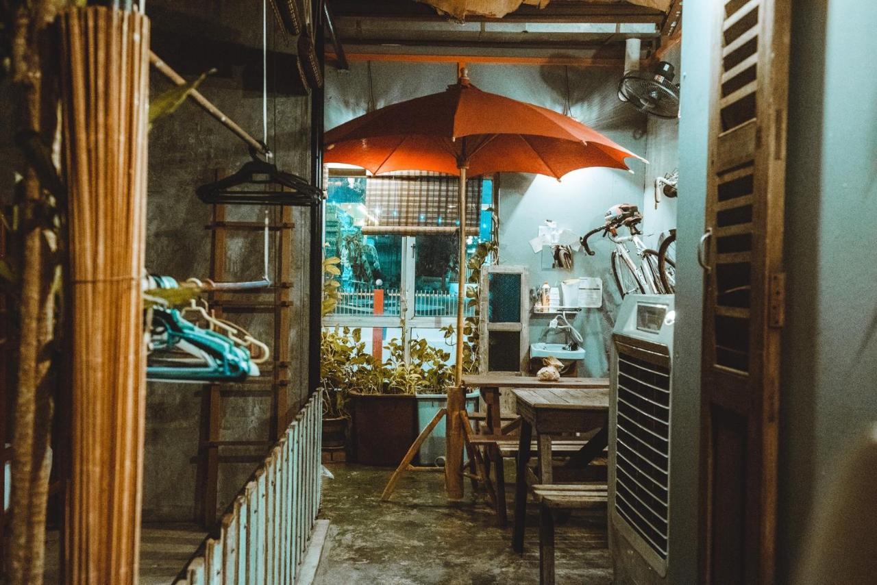 Motodorm Langkawi Hostel Kuah Luaran gambar