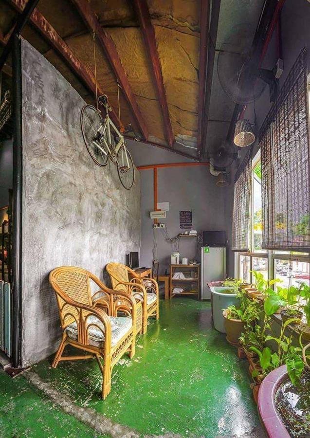 Motodorm Langkawi Hostel Kuah Luaran gambar