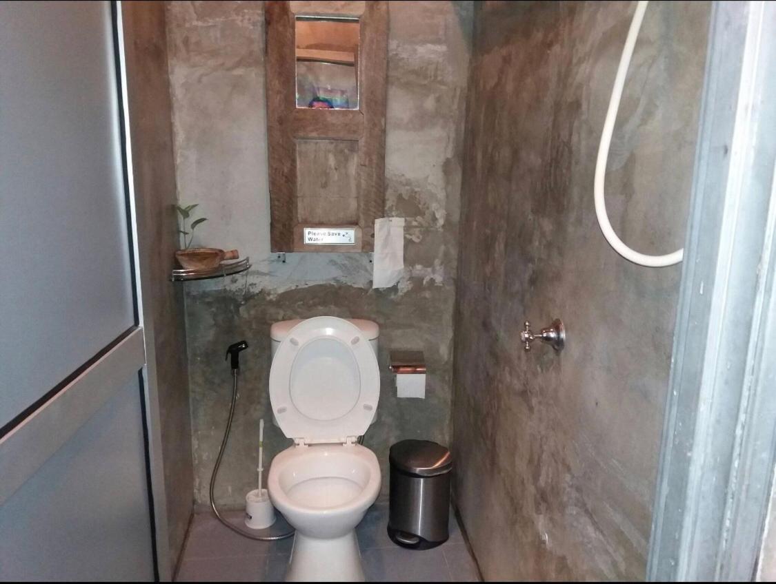 Motodorm Langkawi Hostel Kuah Luaran gambar