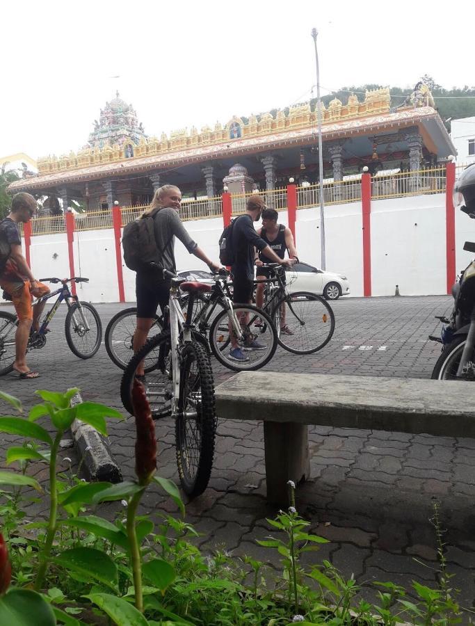 Motodorm Langkawi Hostel Kuah Luaran gambar